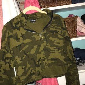 Camo green crop top